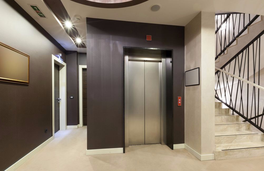 安装家用电梯需要预留多大尺寸？宁波家用电梯一般多少钱？